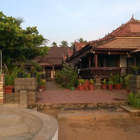 Palm Tree Anex Hotel Varkala Exterior photo