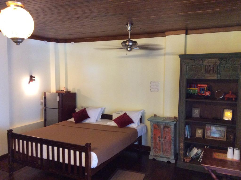 Palm Tree Anex Hotel Varkala Room photo