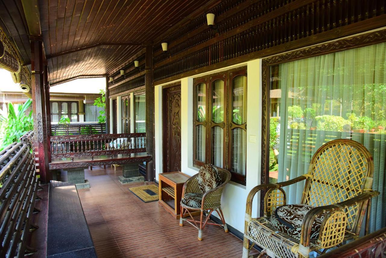 Palm Tree Anex Hotel Varkala Exterior photo